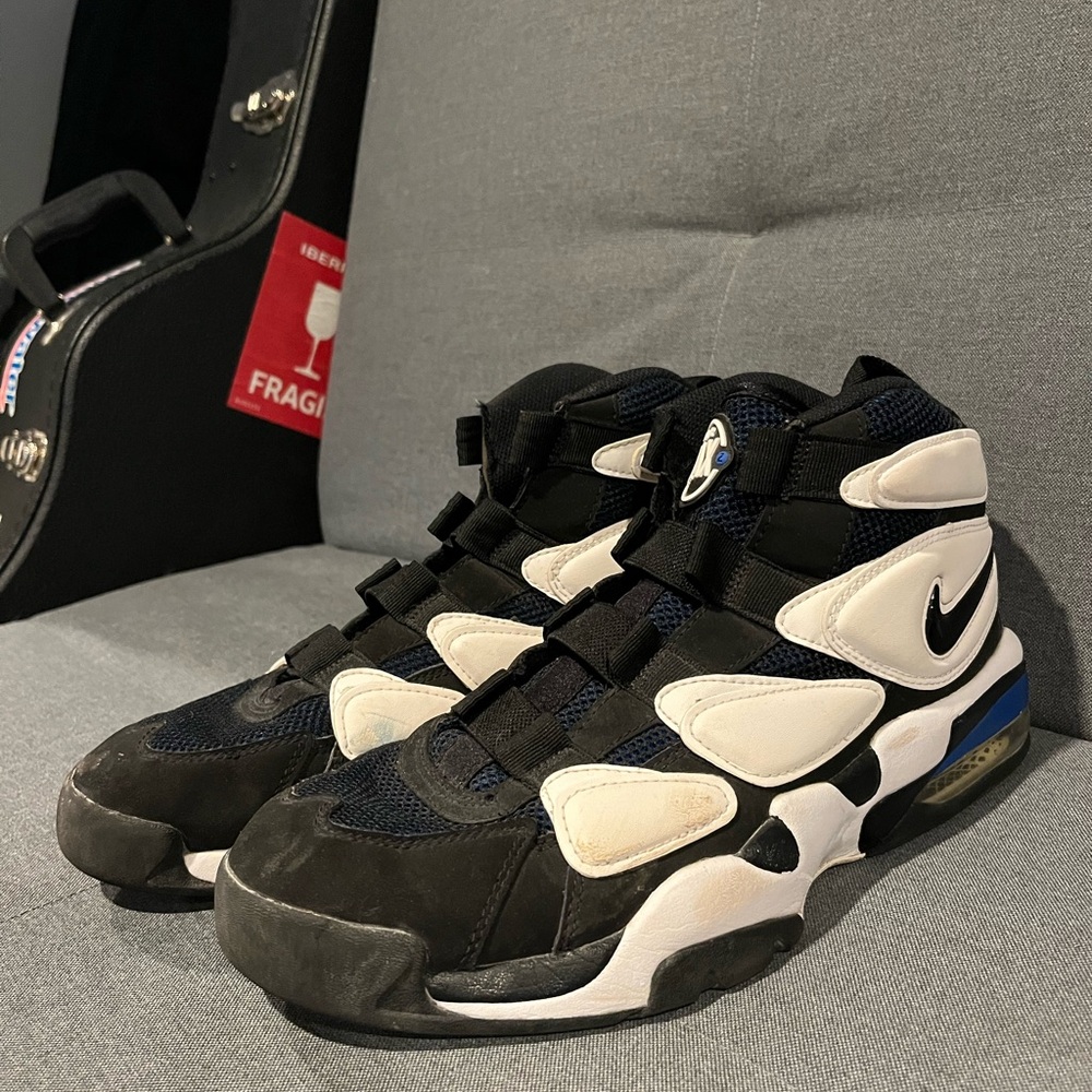 Nike Men's Air Max Black and White High-Top Sneakers